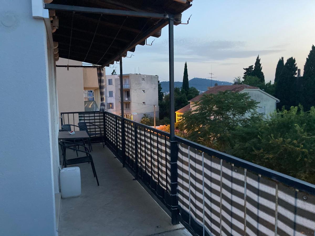 Jale Apartment Split Exterior photo